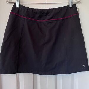 Lija gray with pink piping activewear skort tennis pickleball golf gym size S